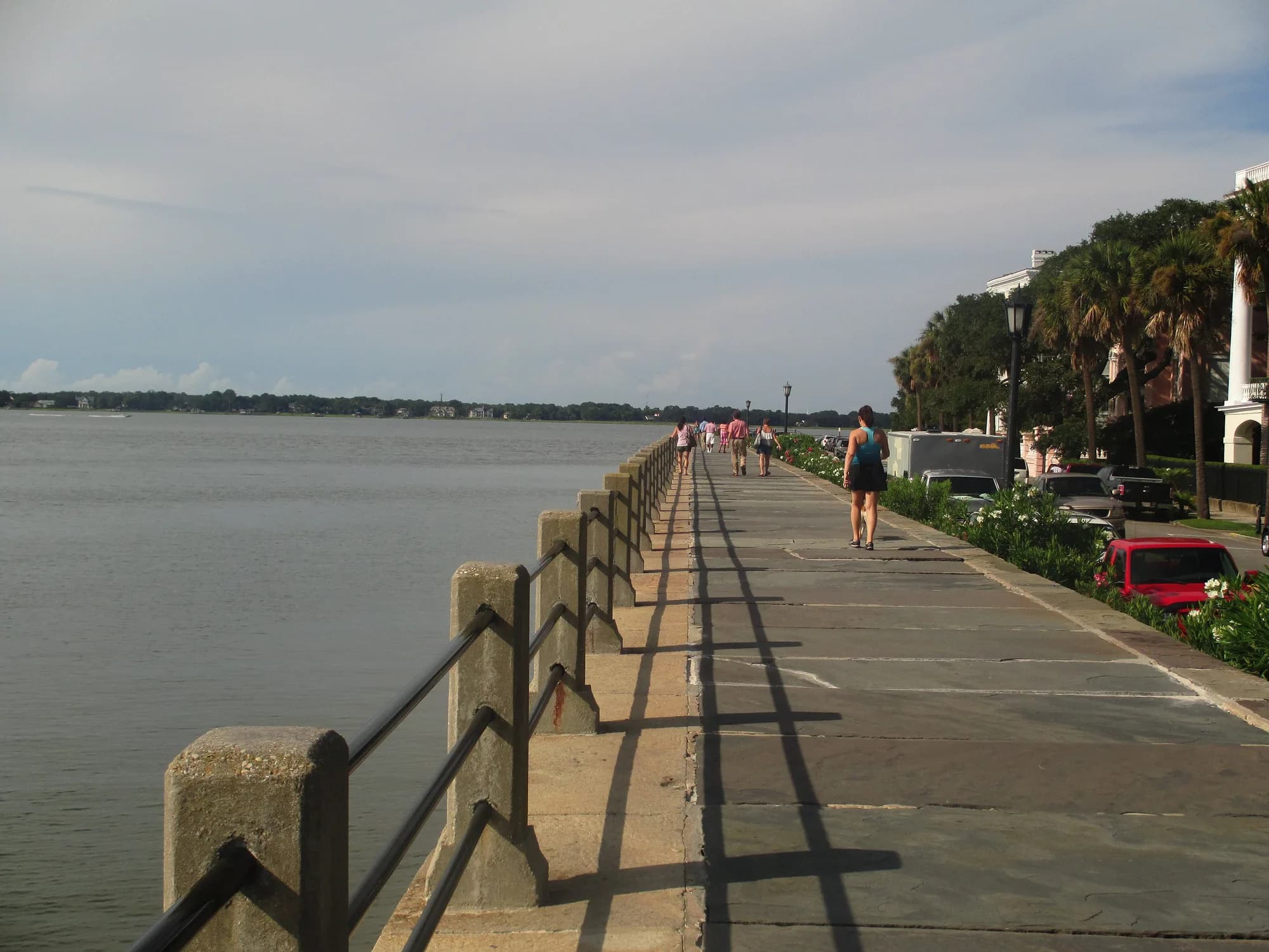 The Battery waterfront promenade in Charleston, South Carolina